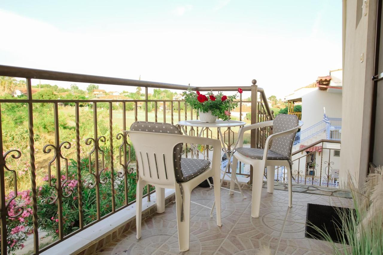 Roa Seaside Apartments Vergia Bagian luar foto